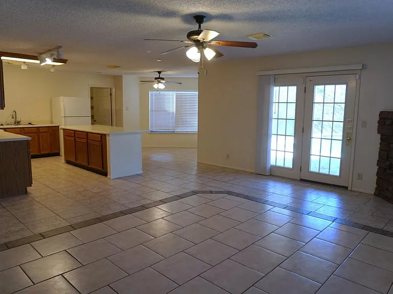 7515 Foss Mdws — Photo 6