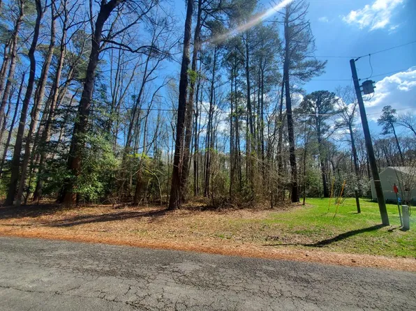 33 Key Dr, Heathsville, VA 22473