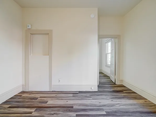 379 Chestnut St, San Francisco, CA