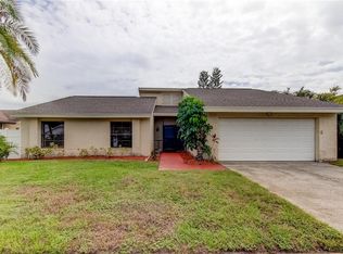 10418 Willowbrae Dr, Tampa, FL 33624