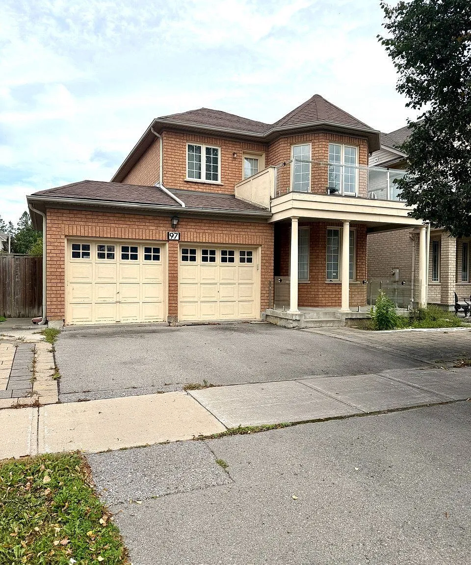 4 bed, $3,600 — Photo 1