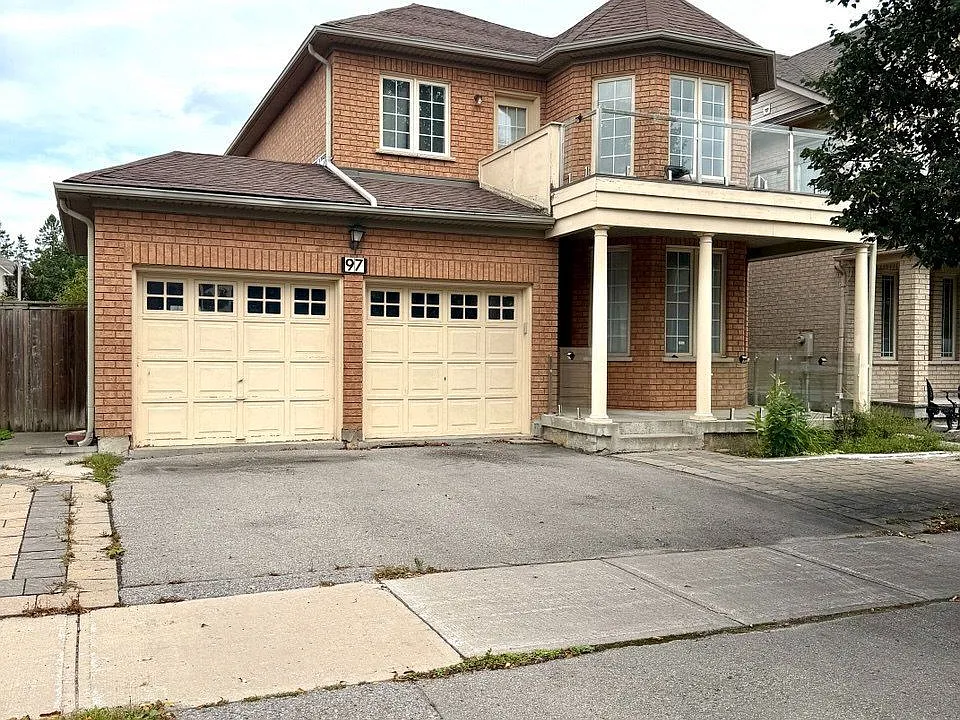 97 Grand Oak Dr