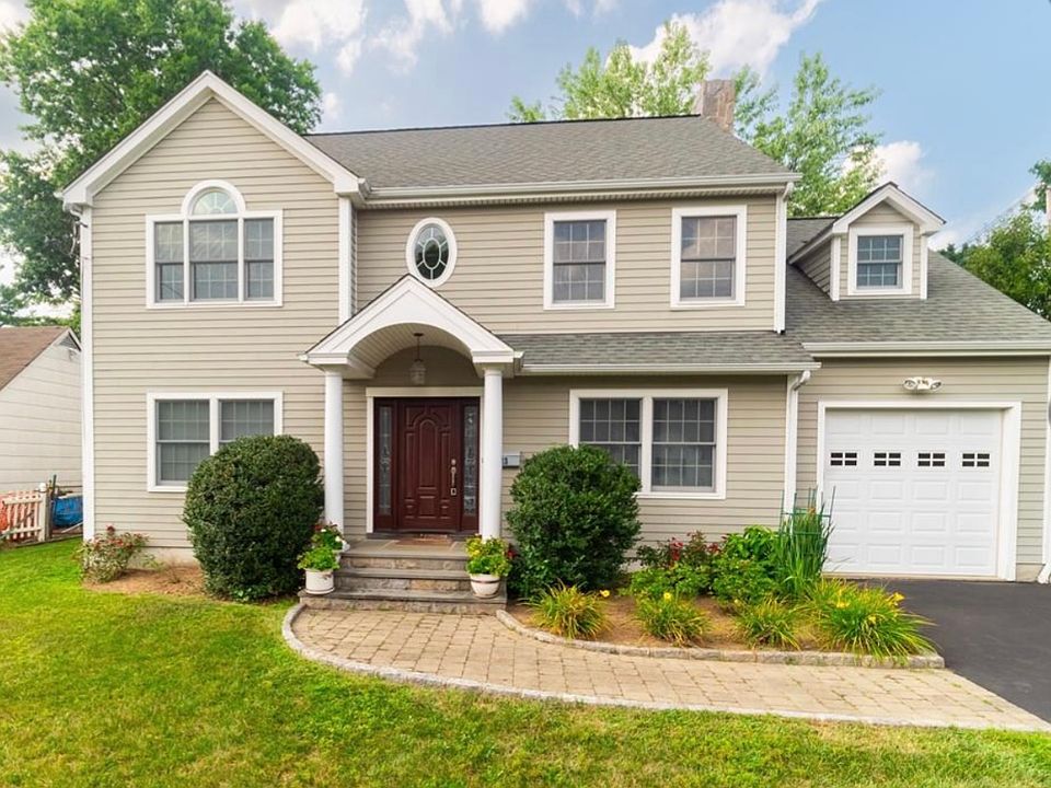 1st image of 43 Quintard Dr