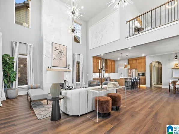 4599 Lyndon Dr, Birmingham, AL 35242