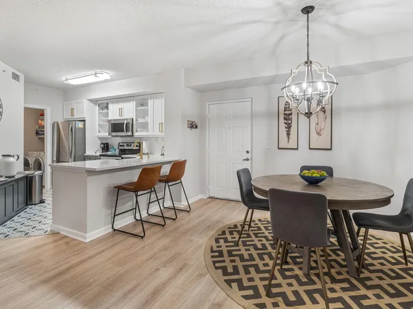 11790 St Andrews Place #203, Wellington, FL 33414