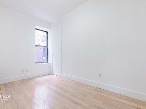 5th image of 1236 Pacific St #2G2