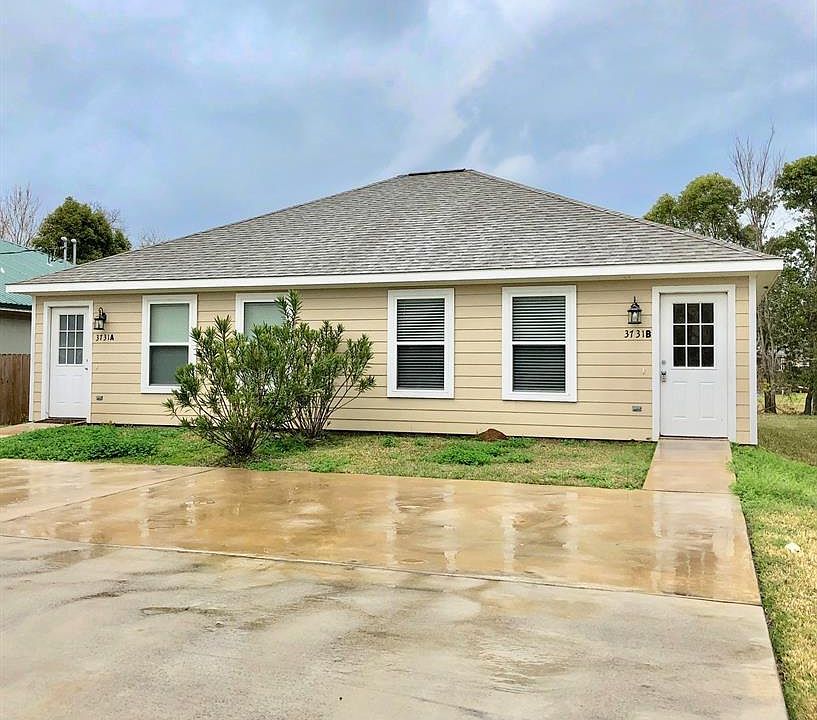 1st image of 3735A Putnam Dr
