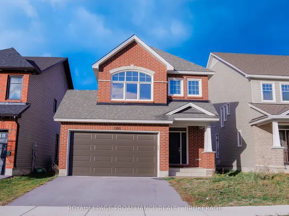 1388 Monarch Dr, Kingston, ON K7P 0S1