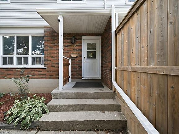 5th image of 63 Metcalfe Cres #C