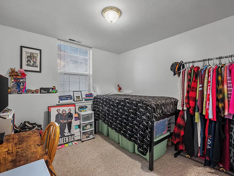 483 N Belmont Pl #167 — Photo 10