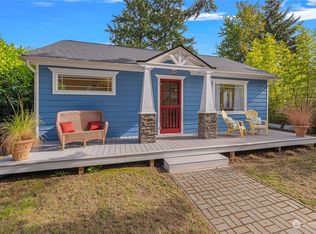 9734 31st Ave SW, Seattle, WA 98126