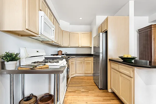 Sold by Corcoran | media 15