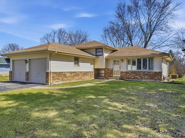 (undisclosed Address), Warrenville, IL 60555