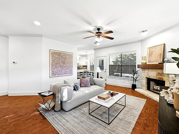 5th image of 610 Fletcher St #B