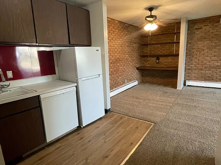 207 Ballard St #104 — Photo 15