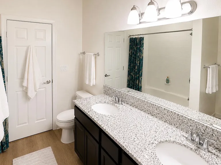 759 Magnolia Ave — Photo 4