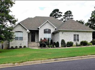 711 Castlegate Loop, Russellville, AR 72802