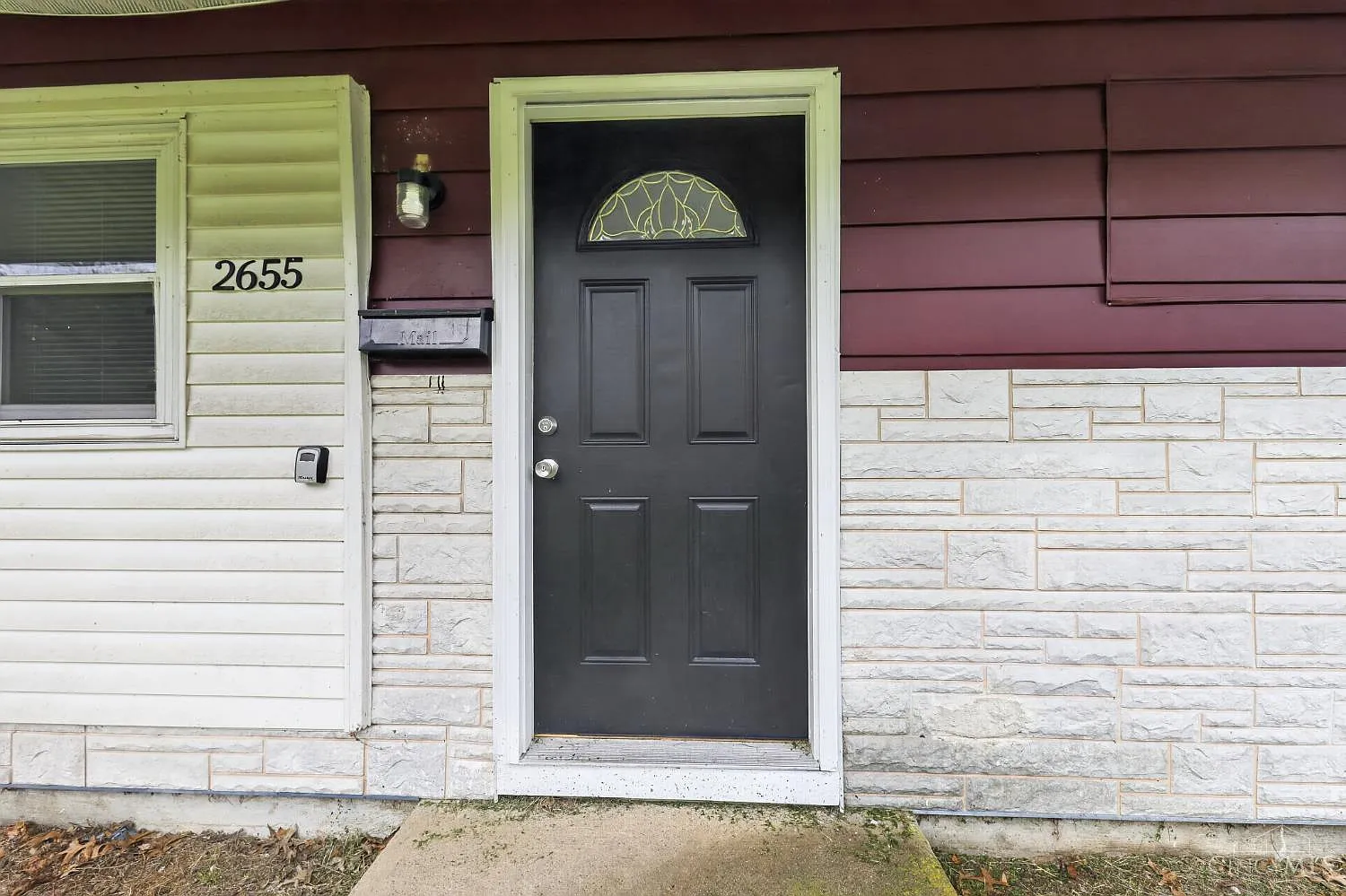 3 bed, 960 sqft, $1,700 — Photo 3