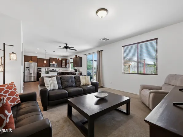 17792 W JESSIE Lane, Surprise, AZ 85387
