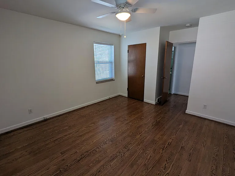 6200 Nagel Ave — Photo 9
