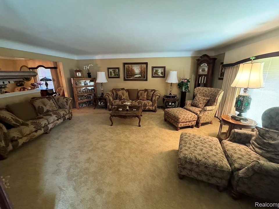 4568 Shenandoah Ave, photo 9