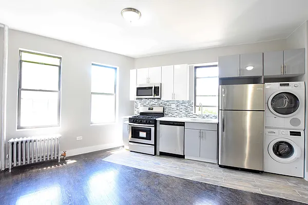 Rented by Clove Realty LLC | media 7