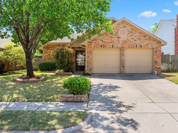 8812 Mystic Trl, Fort Worth, TX 76118