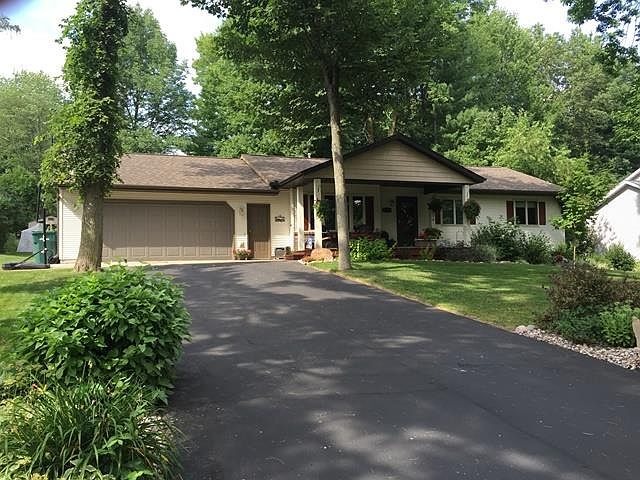 1st image of 151686 Jonquil Ln