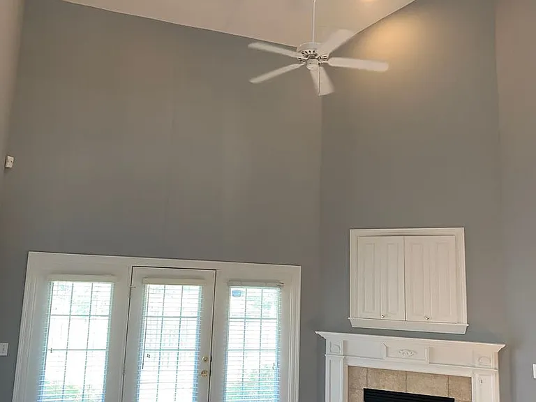 18 Charleston Cir — Photo 4