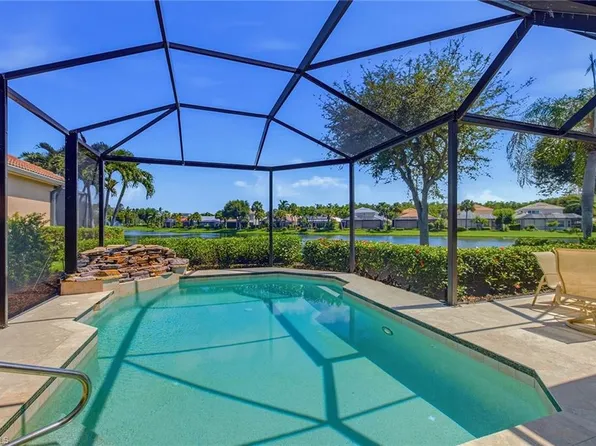 9097 Troon Lakes DR, NAPLES, FL 34109