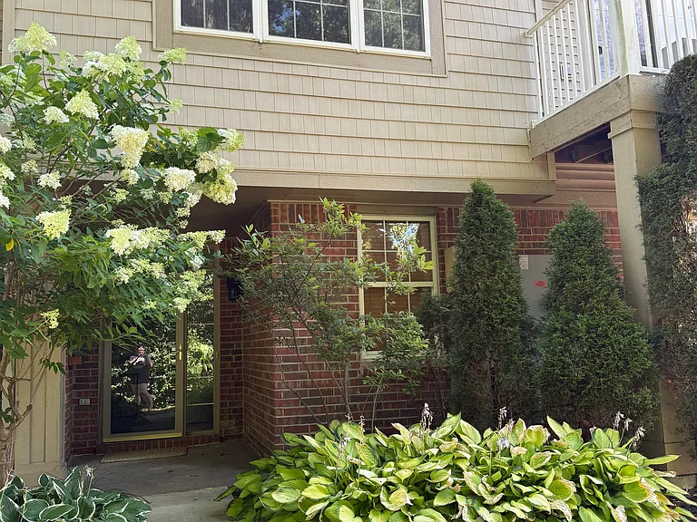 4006 Norwich Dr — Photo 24