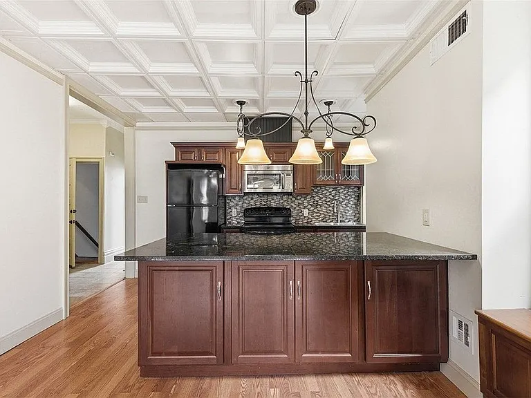 315 S Evaline St #2 — Photo 4