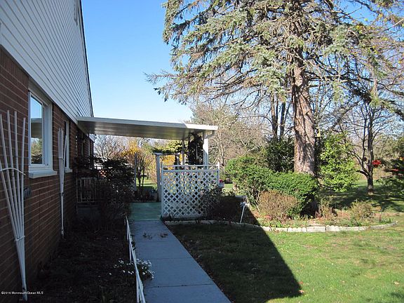 2nd image of 7 Bunker Hill Drive #B