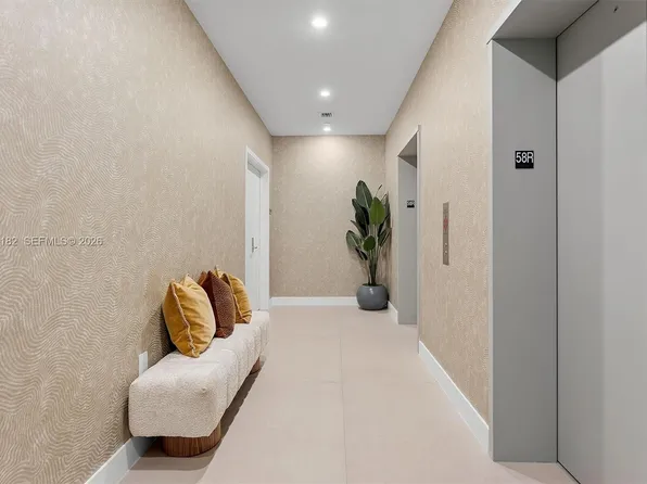 700 NE 24th St #Penthouse 5802, Miami, FL 33137