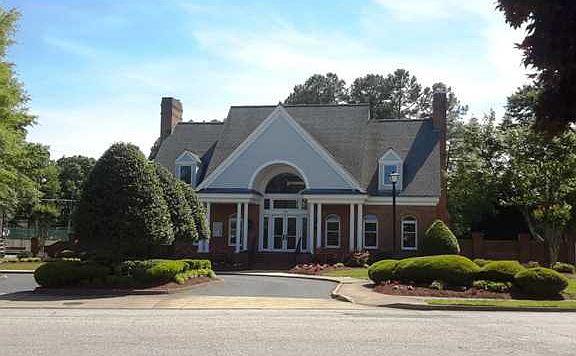 4th image of 517 Piping Rock Dr