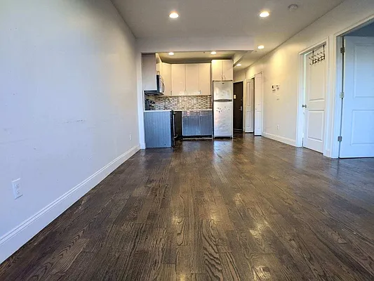 Rented by ABCO Commercial Properties, LLC | media 17