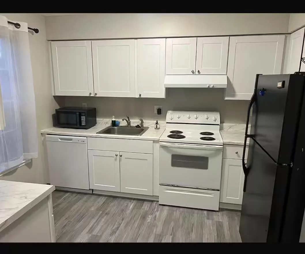 2 bed, 1388 sqft, $2,600 — Photo 1