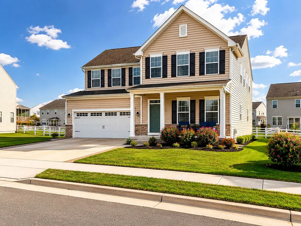 805 Llanelli Dr