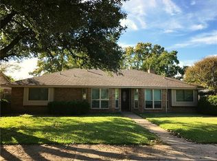 1918 Maxwell Dr, Lewisville, TX 75077