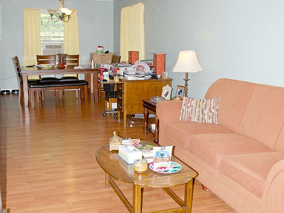 Upstairs Living and Dinning