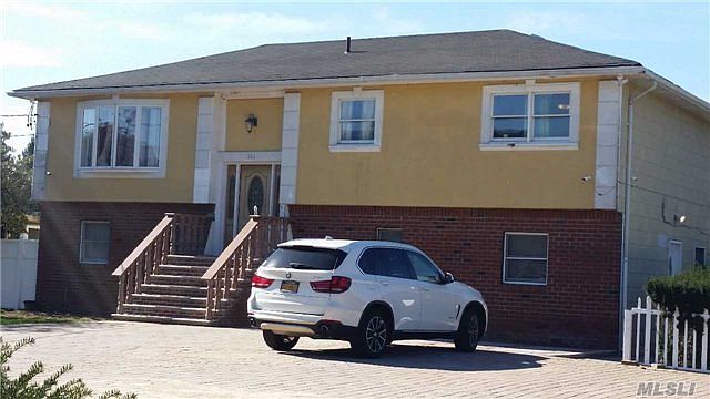 1st image of 161 Hilton Ave