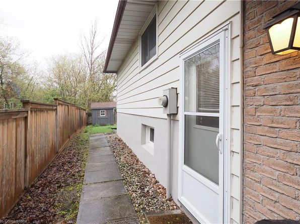 7 B Dunke St N, Woolwich, ON N3B 2A6