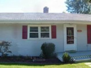 2883 Seminole Rd, Ann Arbor, MI 48108