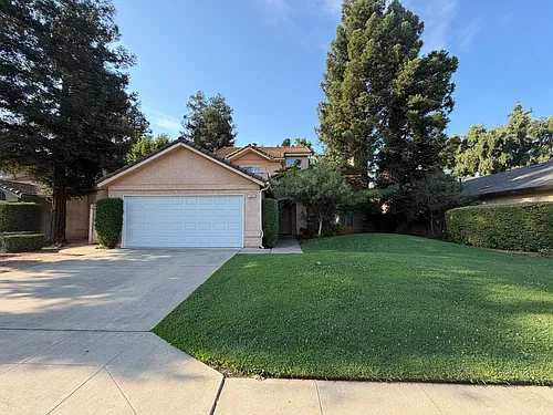 1893 E Deyoung Dr Photo 1