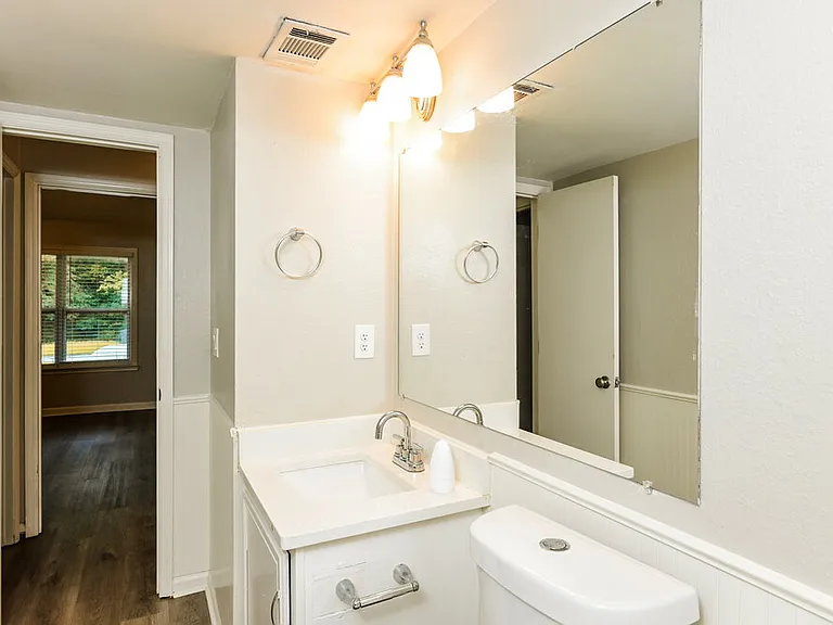 1612 Picadilly Ct NE — Photo 14