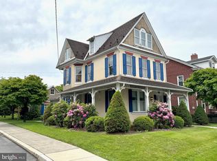 232 E Main St, Fleetwood, PA 19522