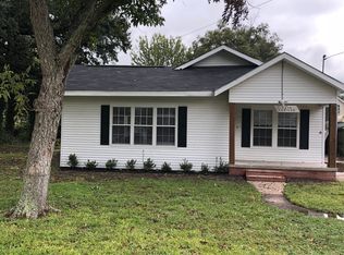 6340 Madison Blvd, Groves, TX 77619