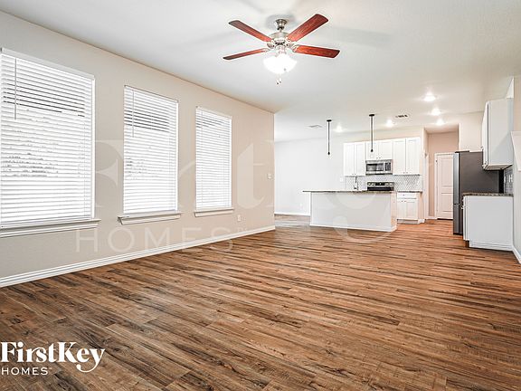5th image of 7384 Parkside Place Dr