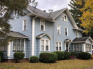 1242 Genesee Park Blvd, Rochester, NY 14619