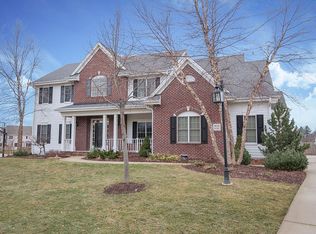 W150N7317 Wood View Dr, Menomonee Falls, WI 53051